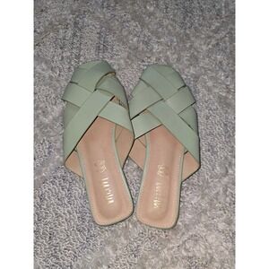 Miim Mint pistachio Green Woven Leather Cross‎ Strap Slide Sandals  Size 9